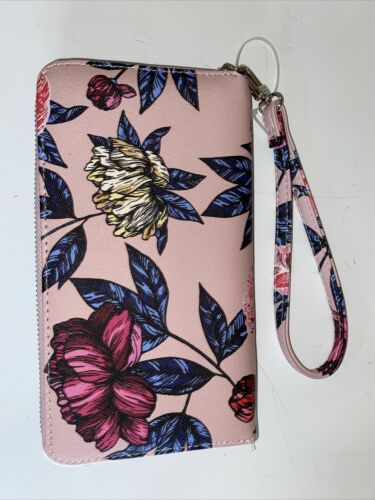 STEVE MADDEN WALLET WRISTLET FLORAL BLUSH MULTI ORGANIZER
