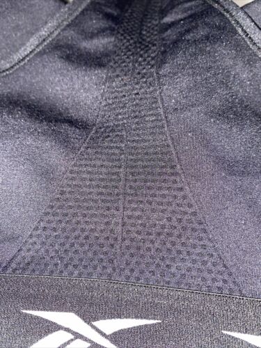 Reebok Stellar Seamles Bra Black/ Gray Extra Large Retail $40 NEW