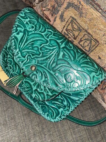 PATRICIA NASH Beaumont Tooled Crossbody P431244 Burnished Soft Green Leather NEW