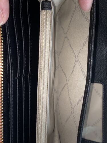 STEVE MADDEN WALLET WRISTLET PEACH SMOOTH TEXTURED BEAUTIFUL RETAIL $48