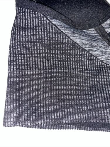 New Balance Medium Impact Sports Bra Style #112004 Black/Silver Size LARGE