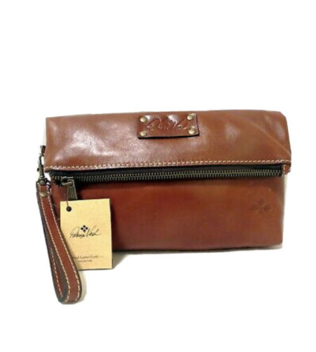 Patricia Nash Valerie Tan Solid Leather Fold Over Clutch Wristlet $79 NEW