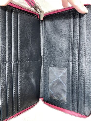 STEVE MADDEN WALLET WRISTLET ORGANIZER PINK SMOOTH TEXTURED MD1000X Beautiful!