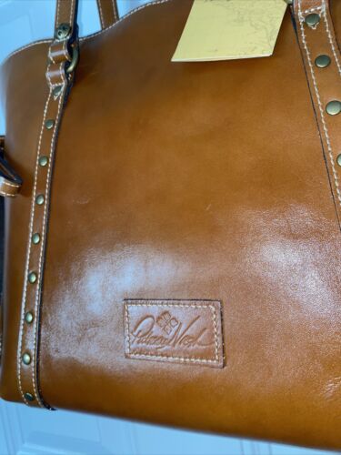 Patricia Nash Set~Isla Wristlet & Treviso Large Tote Shoulder Bag Brown Leather