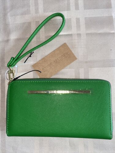 STEVE MADDEN WALLET WRISTLET OLIVE GREEN SMOOTH TEXTURED GOLD ZIPPER "CLASSY"