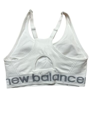 NEW BALANCE Medium Impact Sports Bra Style R000300~PLUS Sze XXL~WHITE~EXCELLENT