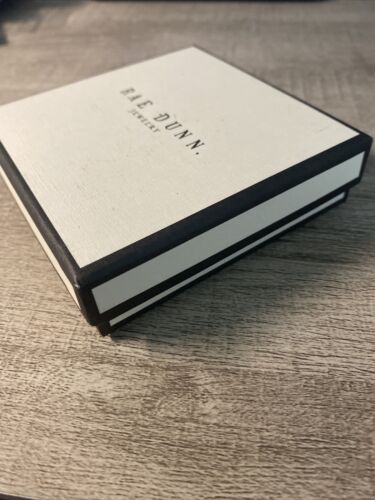 Rae Dunn 18” Rhodium Plated LIVE THE MOMENT. Necklace BNIB~ CLASSY & UNIQUE!￼