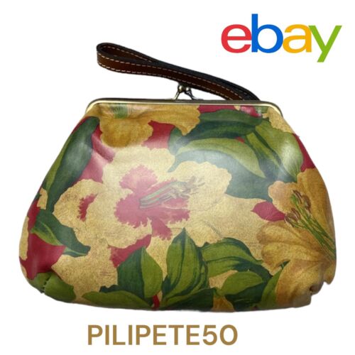 New Patricia Nash Spring Lily  Savena Italian Leather Wristlet NEW CUTE