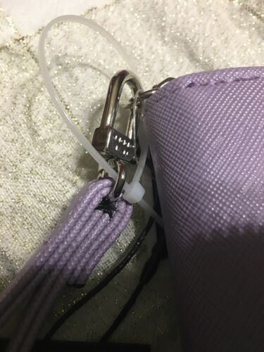 STEVE MADDEN WALLET WRISTLET LAVENDER SMOOTH TEXTURED SILVER ZIP "OH WHAT COLOR"