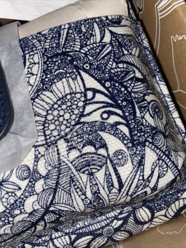 Sakroots Olympic - Navy SD Wristlet XBDY Olympic Pattern - New In Box CUTE!