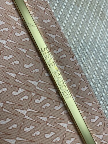 STEVE MADDEN WALLET WRISTLET PRINTED LOGO BLUSH MULTI TONE SO DIFFERENT!!