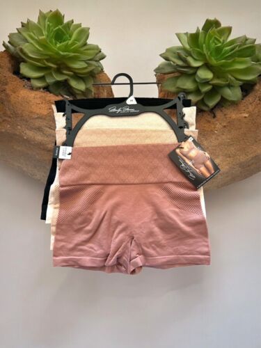 Marilyn Monroe 4 Pcs~Sz XL~Shapers Seamless Shaping Shorts MM7574~GREAT FIT! WOW