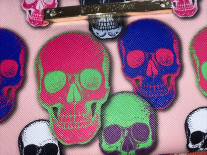 Betsey Johnson Zip Around Wristlet Wallet SKULLS~Multicolor ~HALLOWEEN~ UNIQUE!