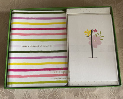 New Kate Spade Baby Girl Photo Prop Set With Brag Book Brand New MSRP $28.00