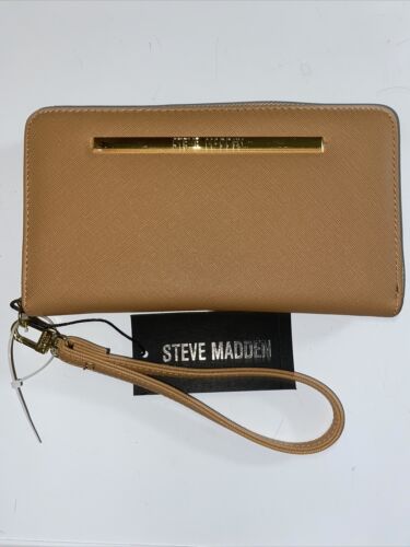 STEVE MADDEN WALLET WRISTLET SADDLE COLOR SMOOTH TEXTURED GOLD ZIPPER