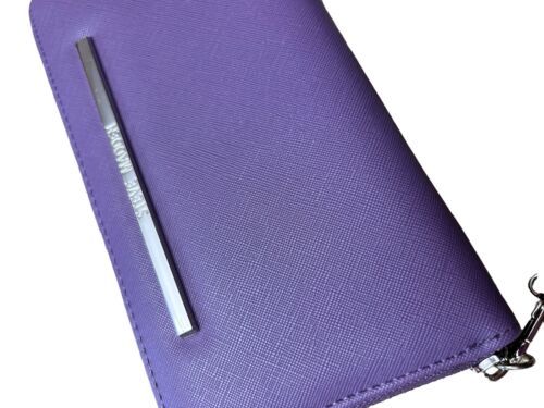 STEVE MADDEN WALLET WRISTLET GRAPE SMOOTH TEXTURED SILVER ZIP "OH WHAT COLOR"