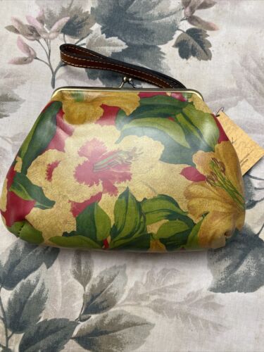 New Patricia Nash Spring Lily  Savena Italian Leather Wristlet NEW CUTE