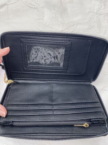 BETSEY JOHNSON Zip Around Wallet/Wristlet-PINK HEARTS EMBOSSED REAR FIND!!!