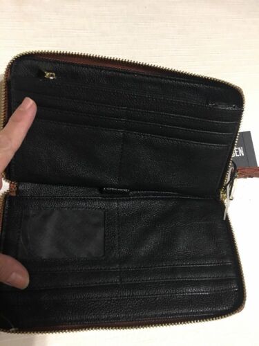STEVE MADDEN WALLET WRISTLET BLUSH SMOOTH TEXTURED SILVER ZIPPER "CLASSY"