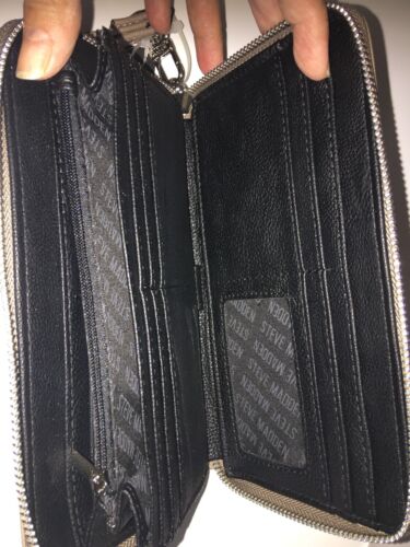 STEVE MADDEN WALLET~ WRISTLET~MUSHROOM SMOOTH TEXTURED~SILVER HARDWARE~UNIQUE!