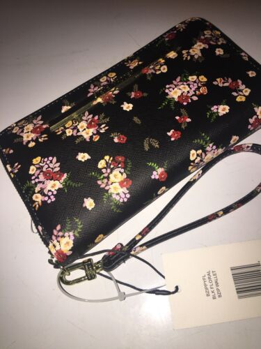 STEVE MADDEN WALLET WRISTLET BLACK FLORAL Zip Around Organizer