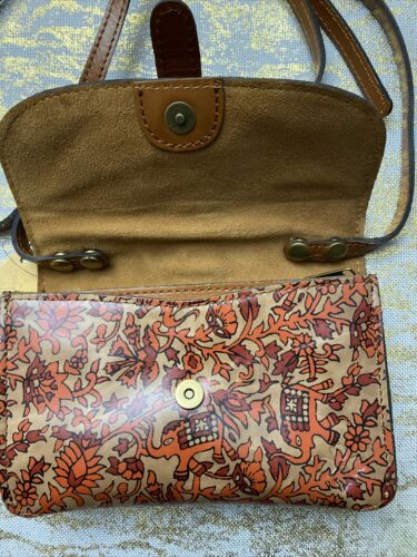 PATRICIA NASH Torri Boho India Elephant LEATHER Crossbody WALLET Clutch Purse