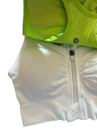 90 Degree By Reflex High Perform. WHITE/GReen- Zippered Sport  Bra 2 Set- SMALL