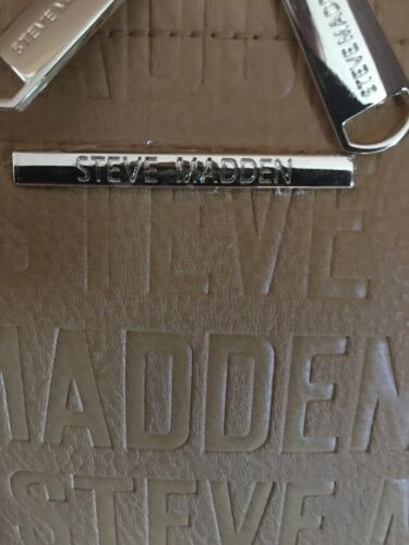 STEVE MADDEN HANDBAG BMARILYN MUSTARD STAMPED LOGO GOLD HARDWARE