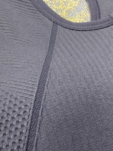 NEW BALANCE Medium Impact Sports Bra Style  111155 GRAY FRONT ZIPPER LARGE CUTE!