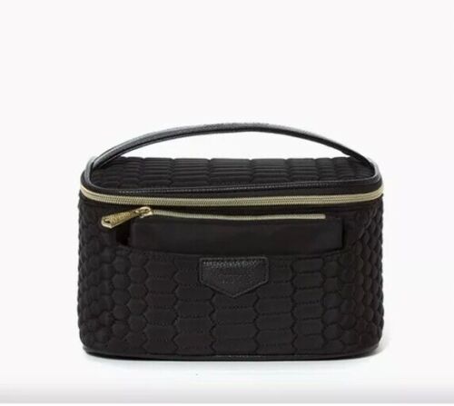 Aimee Kestenberg Adele Black Quilt 2 Piece Silver Zip. Cosmetic set T00135 NWT
