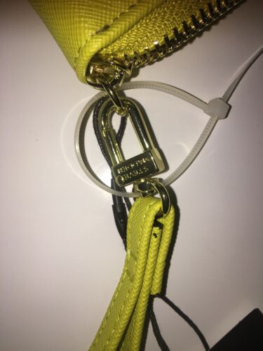 STEVE MADDEN WALLET WRISTLET CITRON SMOOTH TEXTURED GOLD ZIPPER "ADD SOME COLOR"