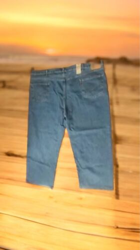 LEVI'S 550 RELAXED SITS AT THE WAIST LOOSE THIGH TAPERED LEG 52"X30"