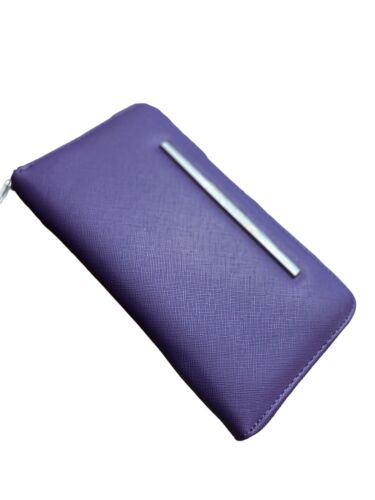 STEVE MADDEN WALLET WRISTLET GRAPE SMOOTH TEXTURED SILVER ZIP "OH WHAT COLOR"