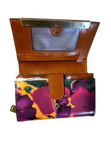 Patricia Nash Bloom Romance Cametti Genuine Leather RFID Wallet P143475 NWT $109