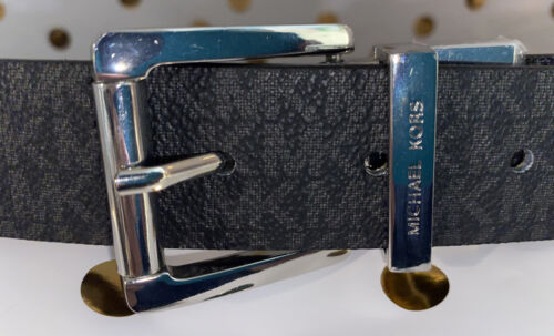 Michael Kors belt Reversible Black To Brown Mini Logo With Silver Buckle￼