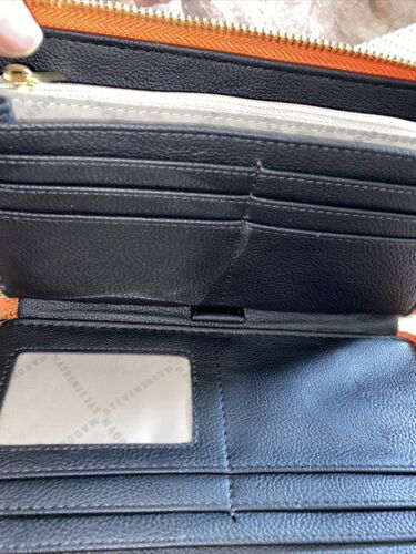 STEVE MADDEN WALLET WRISTLET ORANGE SMOOTH TEXTURE GOLD ZIPPER MD1000X