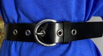 MICHAEL KORS BELT BLACK WITH SILVER EYELETS AND SILVER BUCKLE