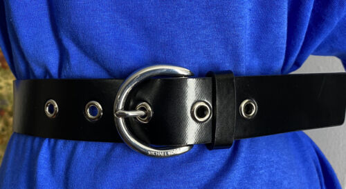 MICHAEL KORS BELT BLACK WITH SILVER EYELETS AND SILVER BUCKLE