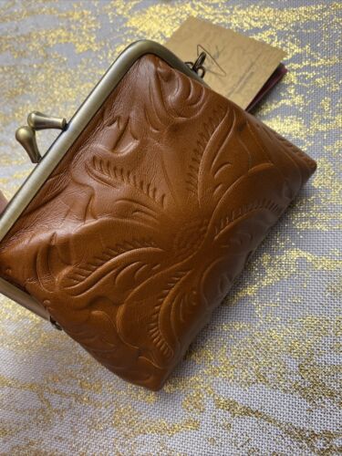 Patricia Nash Leather TOOLED FLORENCE Coin Purse Key Chain Rings- NEW- CUTE!!!