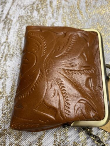Patricia Nash Leather TOOLED FLORENCE Coin Purse Key Chain Rings- NEW- CUTE!!!