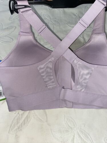 LAYER 8 MAXIMUM SUPPORT SIZE MEDIUM SPORT BRA FITTED LAVENDER Front Zipper-NEW