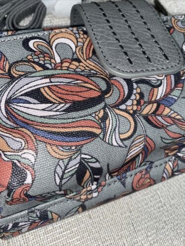 Sakroots Olympic - Grey Th Xxl wristlet XBDY Olympic Pattern - New In Box CUTE!