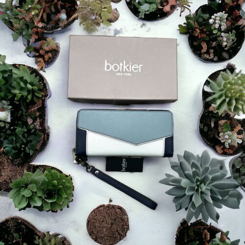 Botkier NY Cobble Hill Zip Ink Combo~Multicolor~Wristlet Wallet Leather MSRP$118