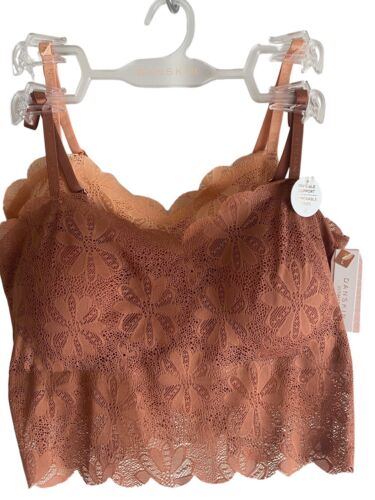 Danskin Intimates~All day Comfort 2 Lace Bras~Removable Pads~Size  L~FEMININE!!!