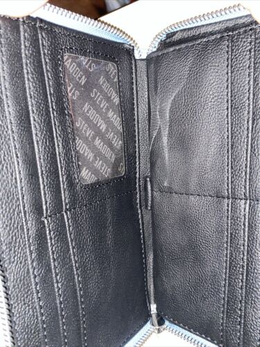STEVE MADDEN WALLET WRISTLET CLOUD ☁️(LIGHT-BLUE) SMOOTH TEXTURED MSRP $58