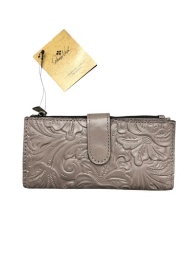Patricia Nash~Nazari Leather Tool Stone ~ Bi-fold Wallet P419244 ~REAR FIND $89