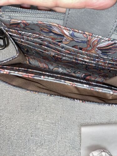 Sakroots Olympic - Grey Th Xxl wristlet XBDY Olympic Pattern - New In Box CUTE!