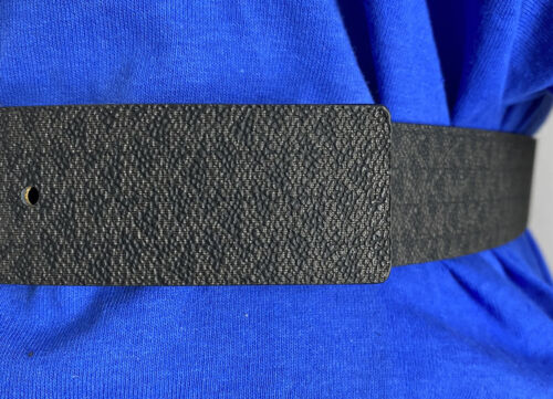 MICHAEL KORS BELT BLACK MK LOGO WITH SILVER BUCKLE WITH METAL MK BELT LOOP