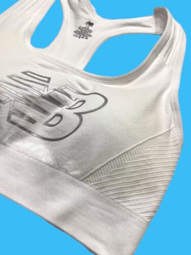 NEW BALANCE Medium Impact Sports Bra Style # 111048 Size Large White/Silver CUTE