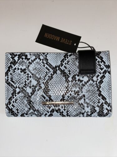 STEVE MADDEN BIFOLD WALLET, CLUTCH LIGHT BLUE/WHITE SERPENTINE